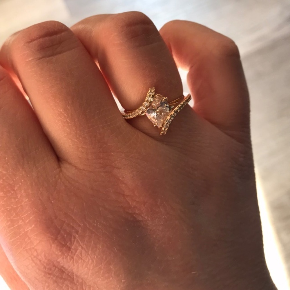 Charmed aroma ring size 6
